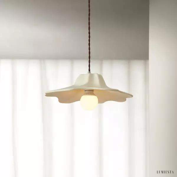 Kolorowa lampa wisząca w kształcie kwiatu do wnętrz