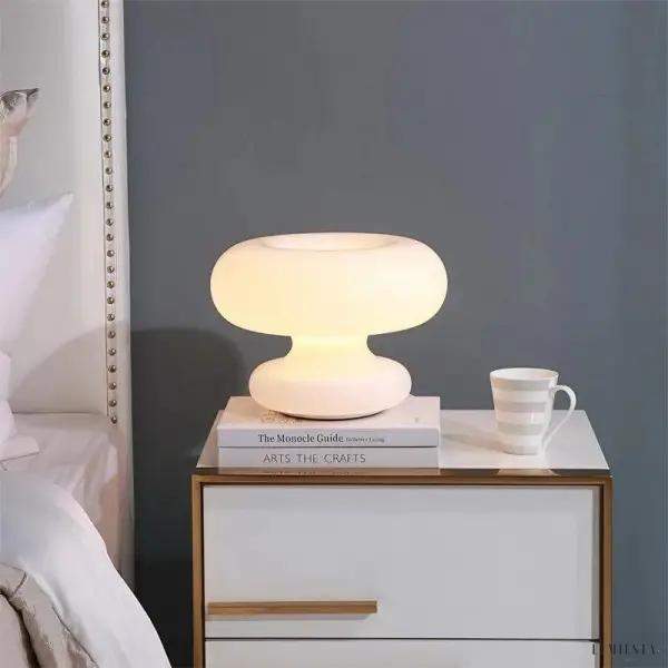 Bauhaus biała lampa stołowa w kształcie grzyba minimalistyczna