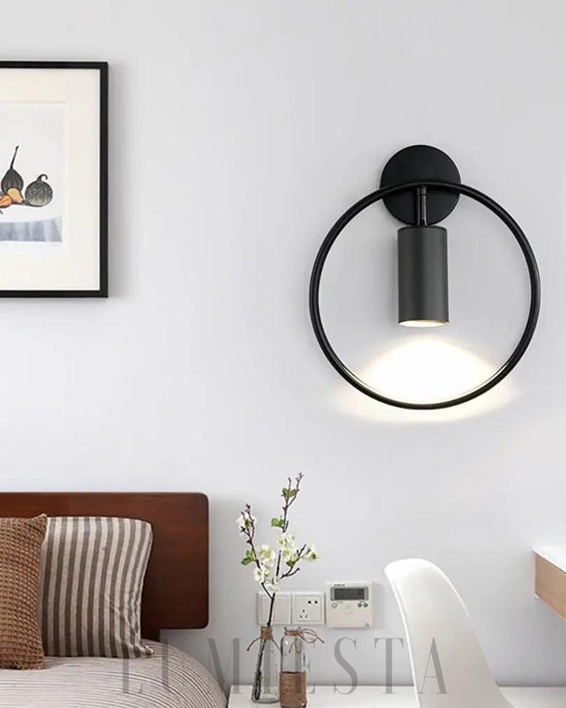 Lampa ścienna okrągła w stylu nowoczesnym z metalu