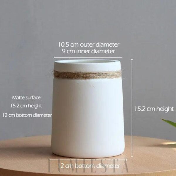 Wazony ceramiczne w stylu skandynawskim z matowym wykończeniem