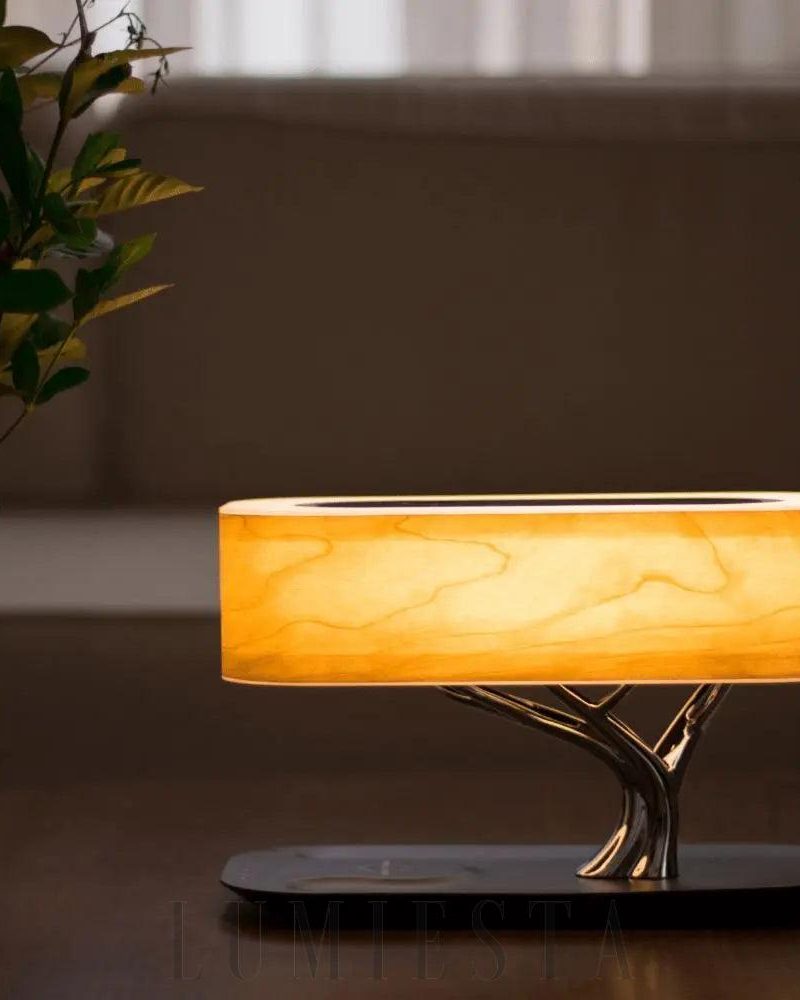 Lampa stolna z nowoczesnym wzornictwem w kształcie drzewa