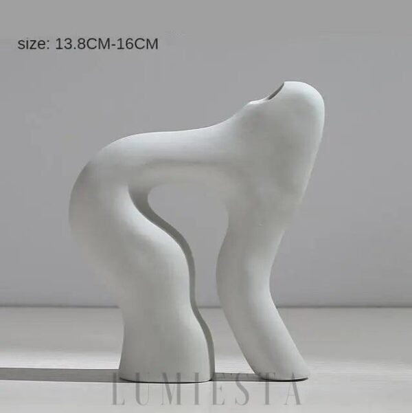 Nowoczesny biały wazon ceramiczny w kształcie figury 12-14 cm