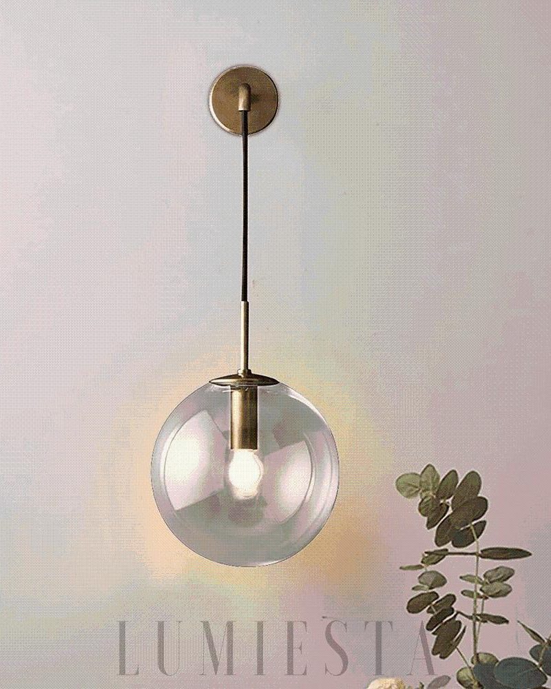 Elegancka wisząca lampa kula ze szkła i metalu