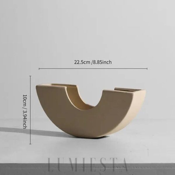 Stylowe wazy ceramiczne w unikalnych kształtach do dekoracji