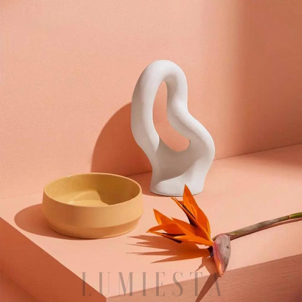 Nowoczesny biały wazon ceramiczny w kształcie figury 12-14 cm