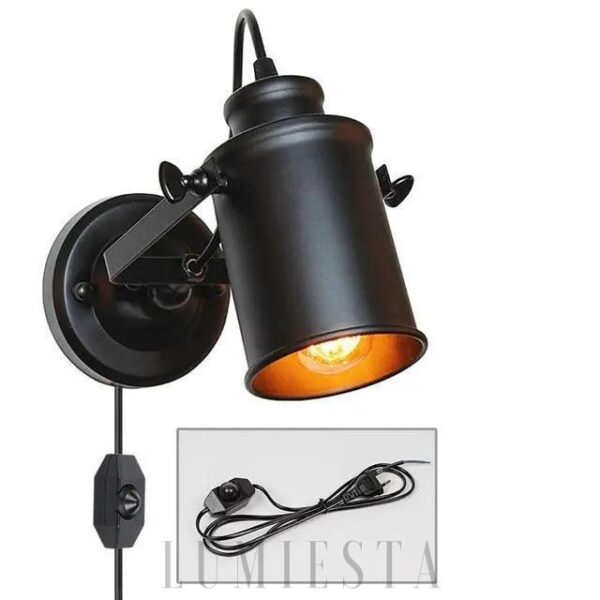 Nowoczesna lampa ścienna z regulowanym kloszem czarna
