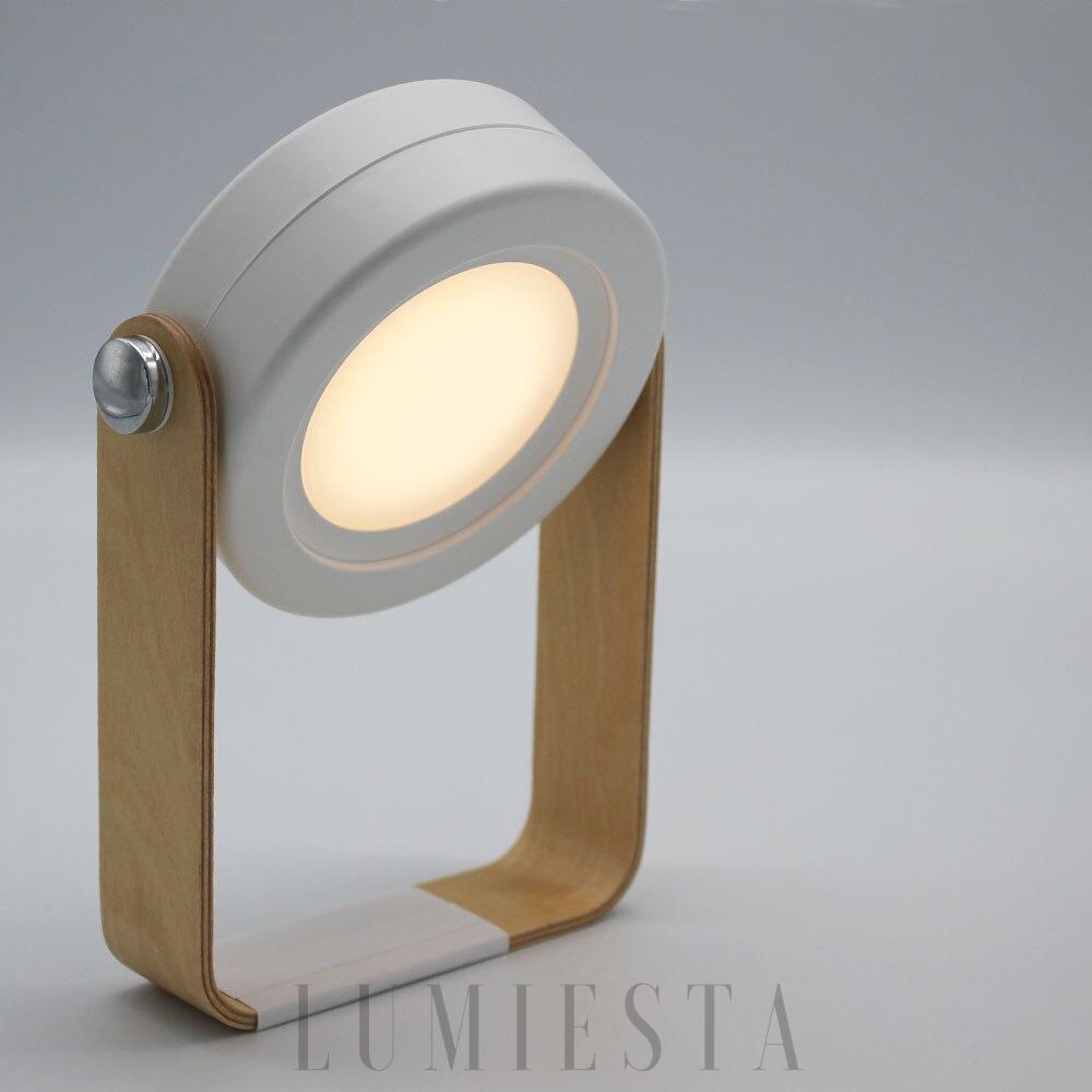 Stylowa lampa stołowa i wisząca z drewna i metalu