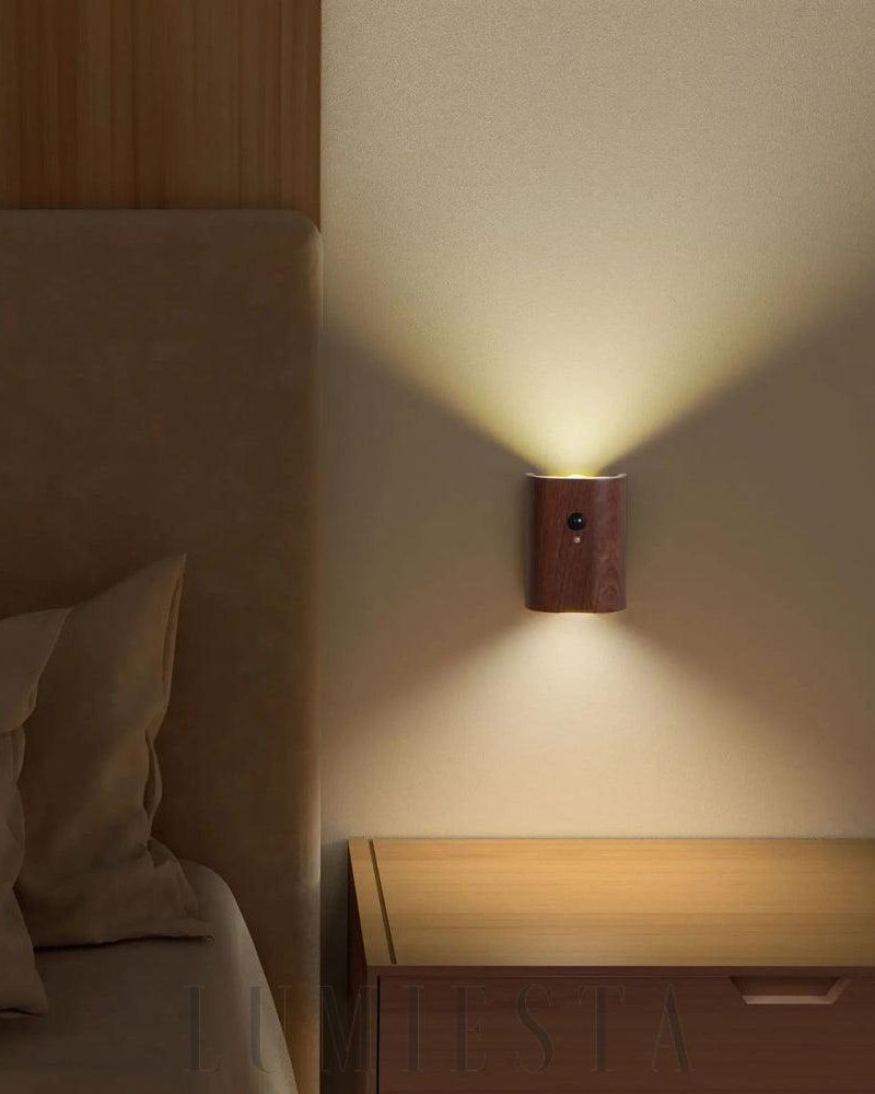 Czujnikowa lampa LED drewniana z efektem światła 3D