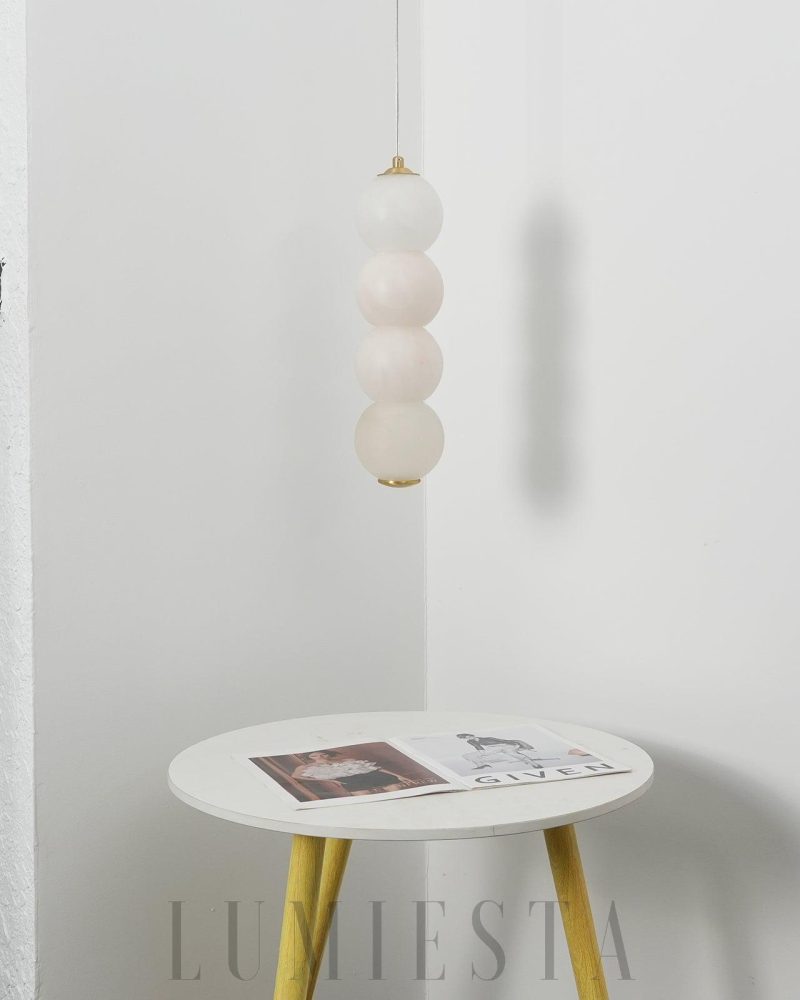 Lekler - lampa wisząca w stylu nowoczesnym z alabastrem