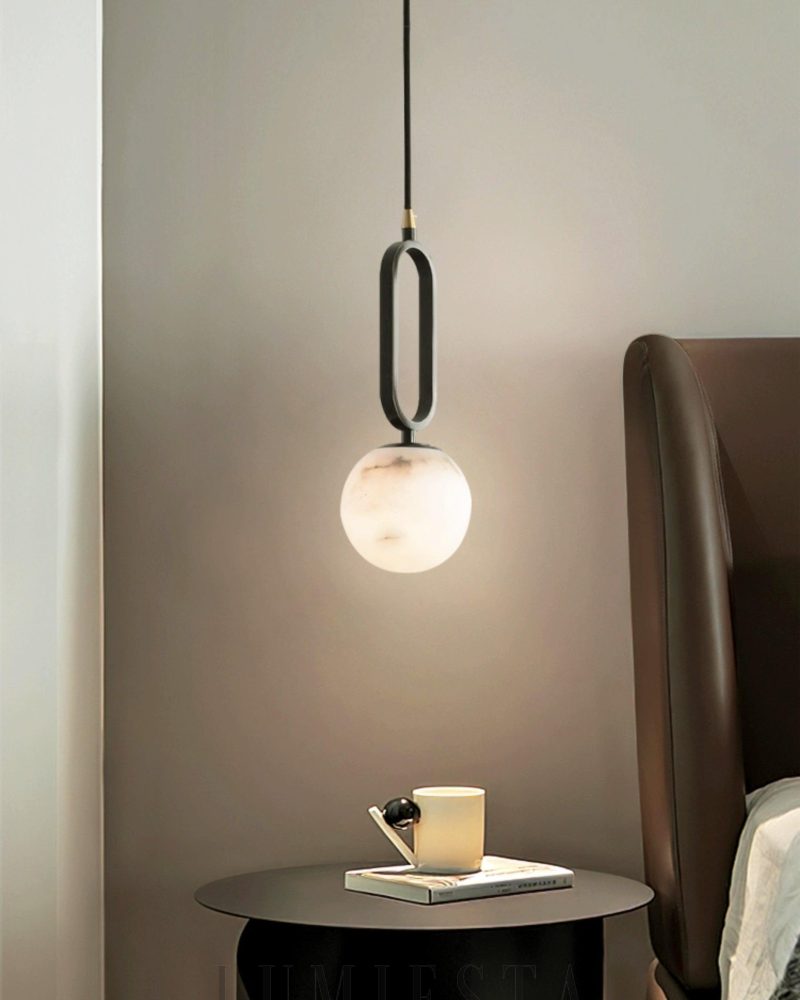 Lampa wisząca Alabaster w kształcie owalu czarna biała 15cm