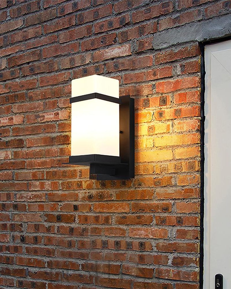 Lampa ścienna zewnętrzna Glass Mcdade kwadratowa czarna 32cm