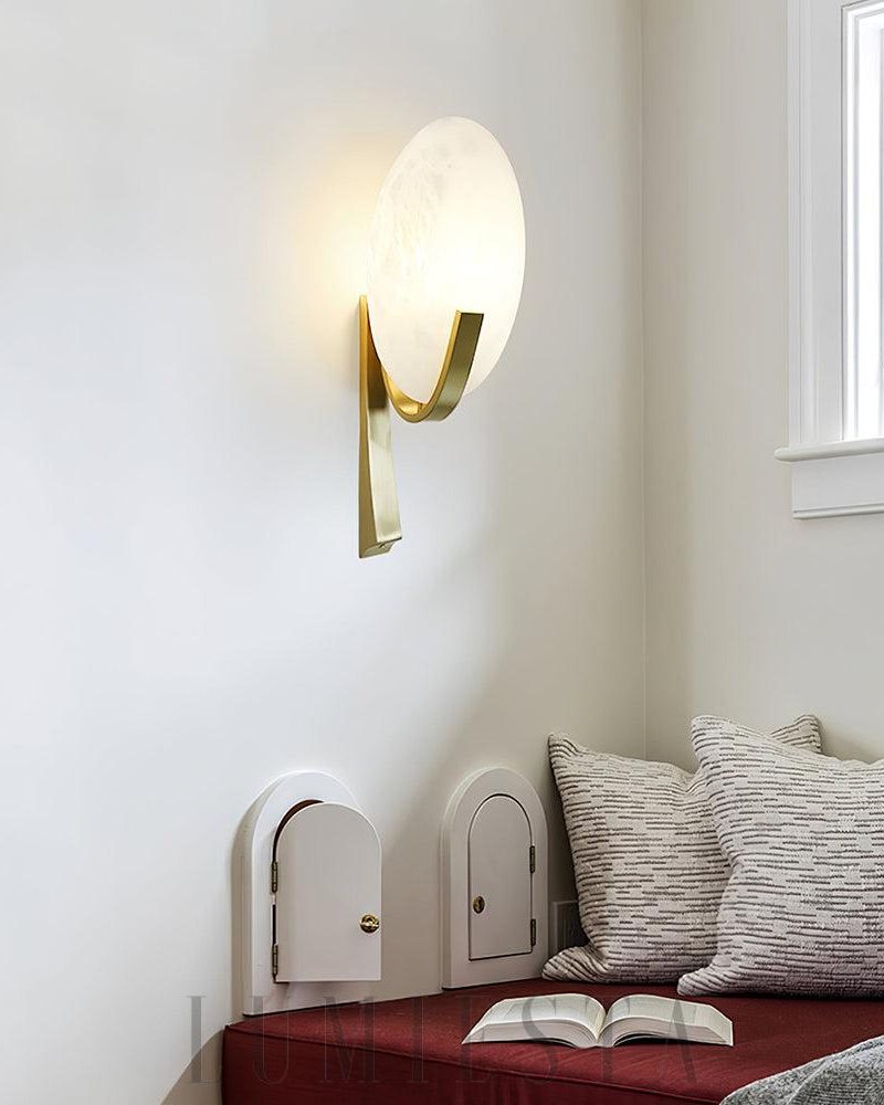 Luksusowa lampa ścienna Alice z alabastru w stylu nowoczesnym