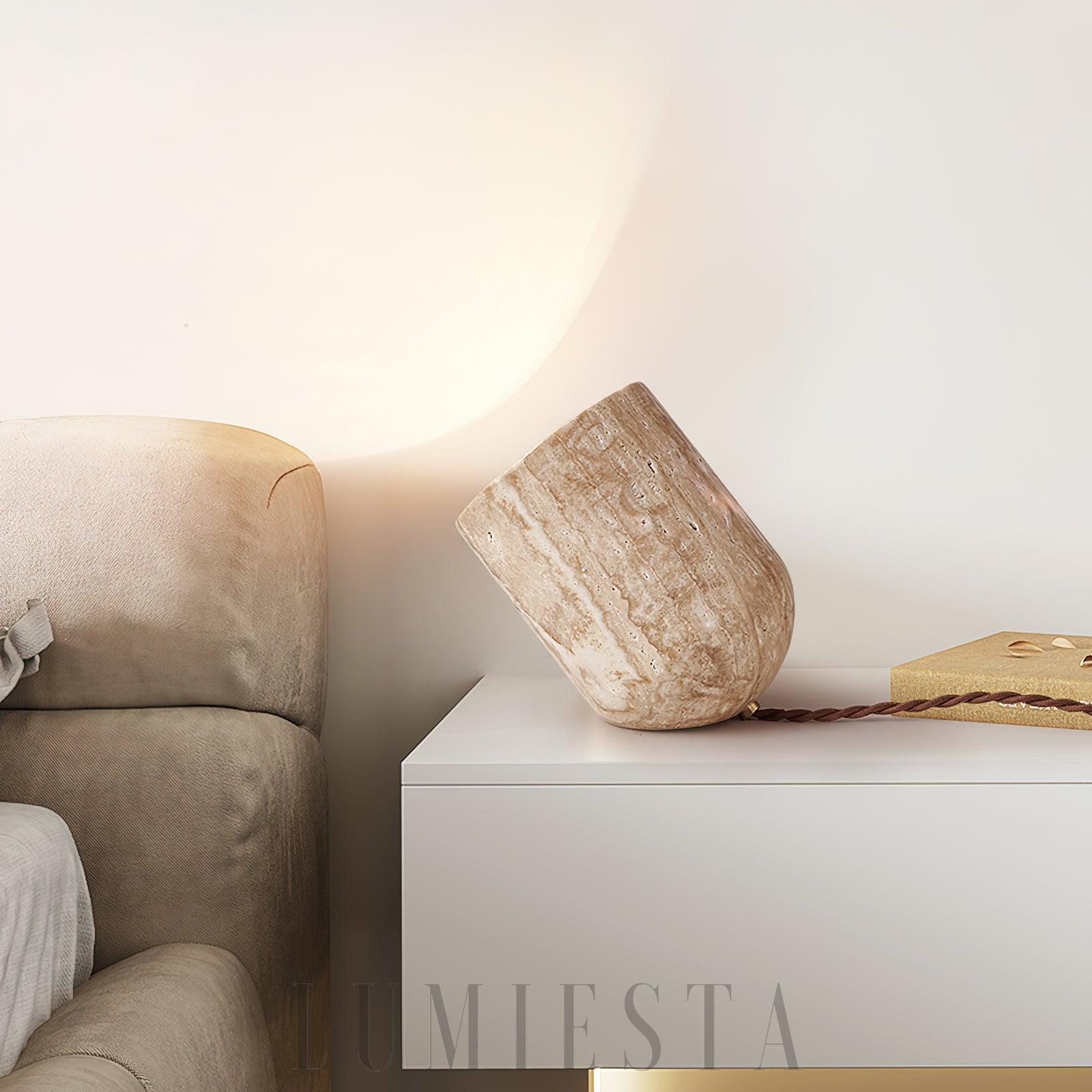Lampa stołowa Cylinder Amidori z żółtego trawertynu 17cm