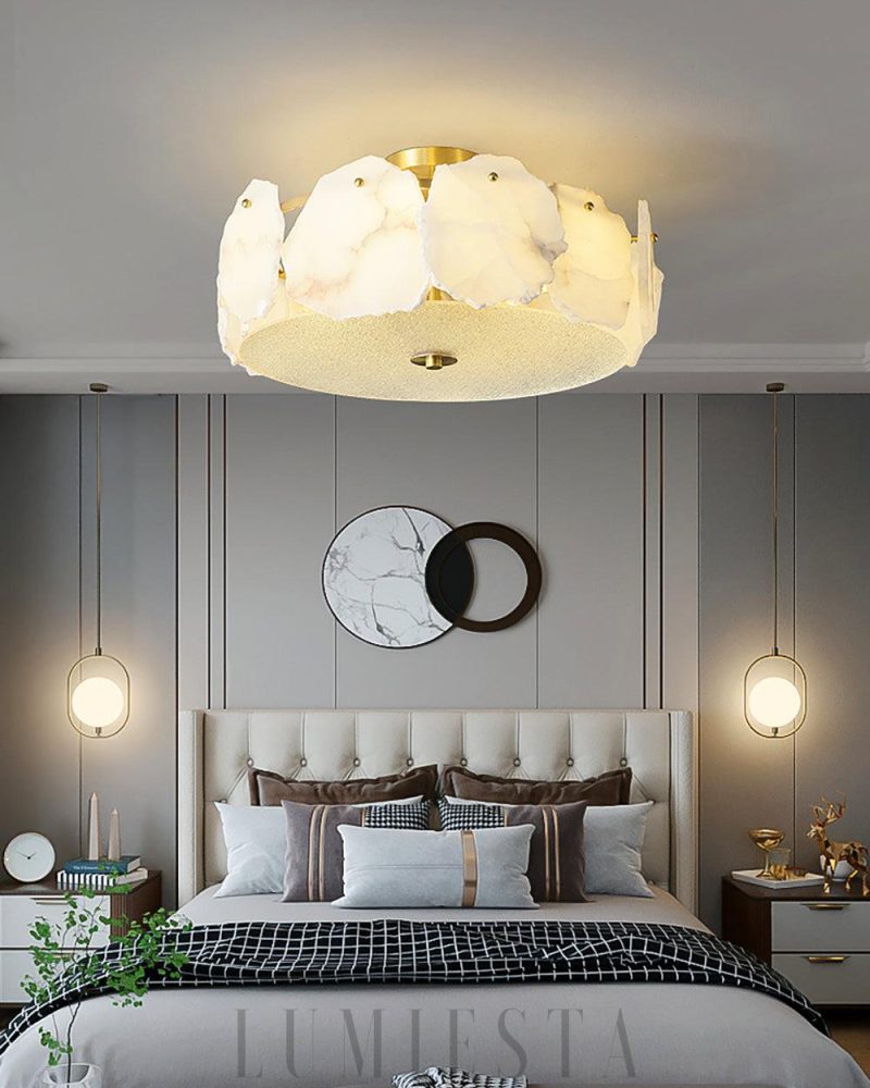 Lampa sufitowa Alabaster Artze Mosiądz w nowoczesnym stylu