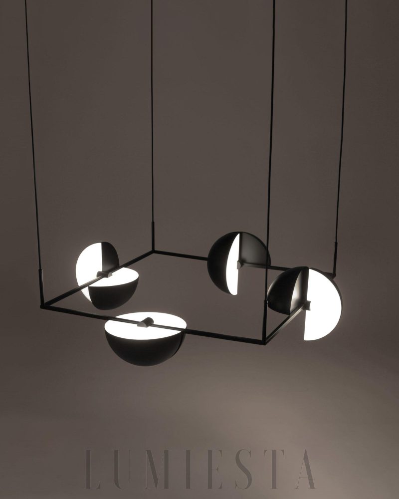 Elegancka lampa wisząca Trapeze Quartette w czarnym kolorze