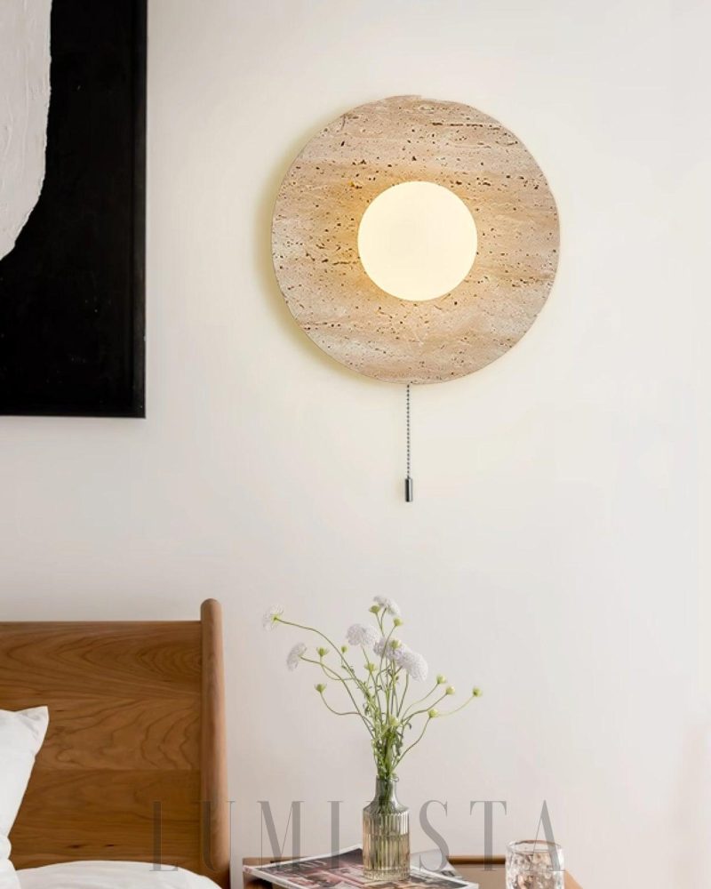 Beżowa lampa ścienna z travertynu w stylu lunar eclipse