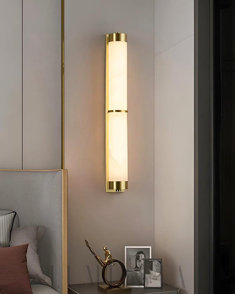 Nowoczesna lampa ścienna cylindryczna alabastrowa mosiężna