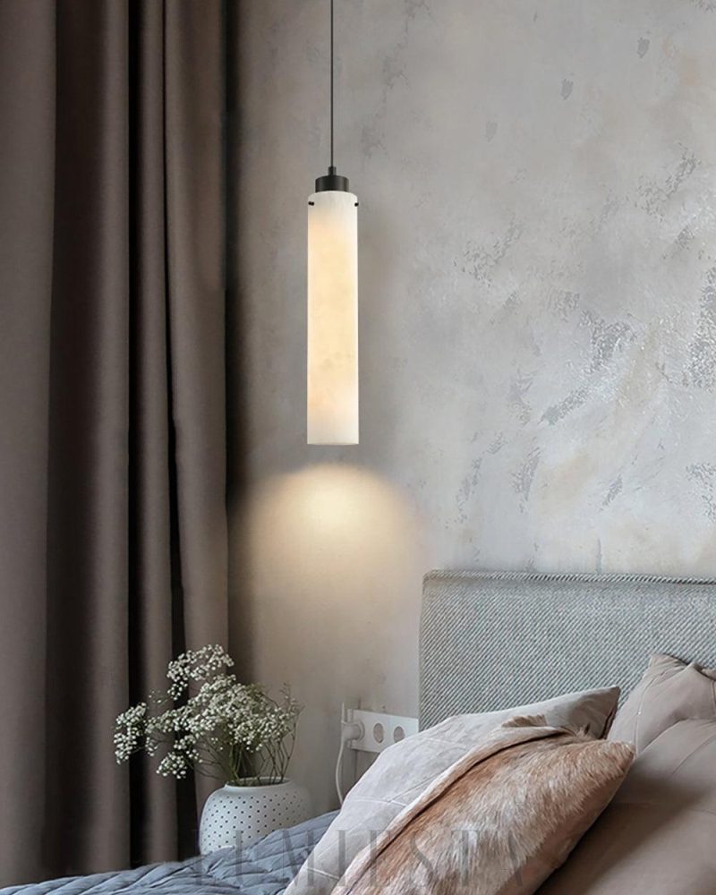 Lampa wisząca cylindryczna alabastrowa w białym kolorze