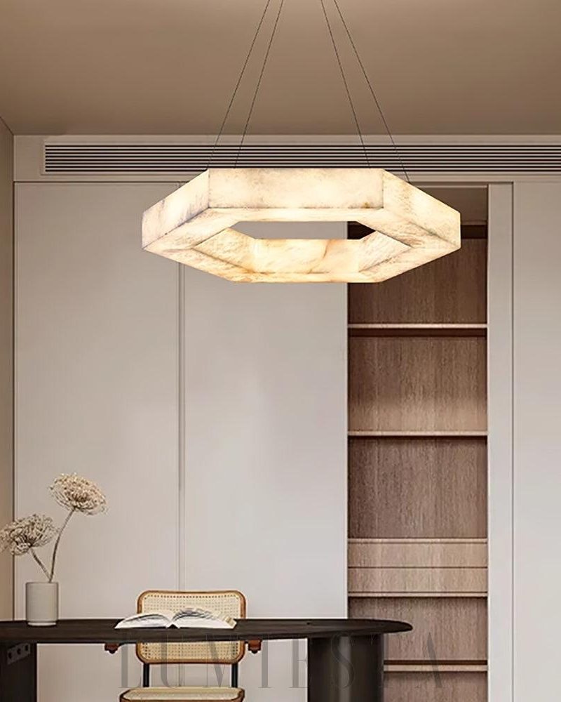 Alabastero - lampa wisząca w kształcie heksagonu