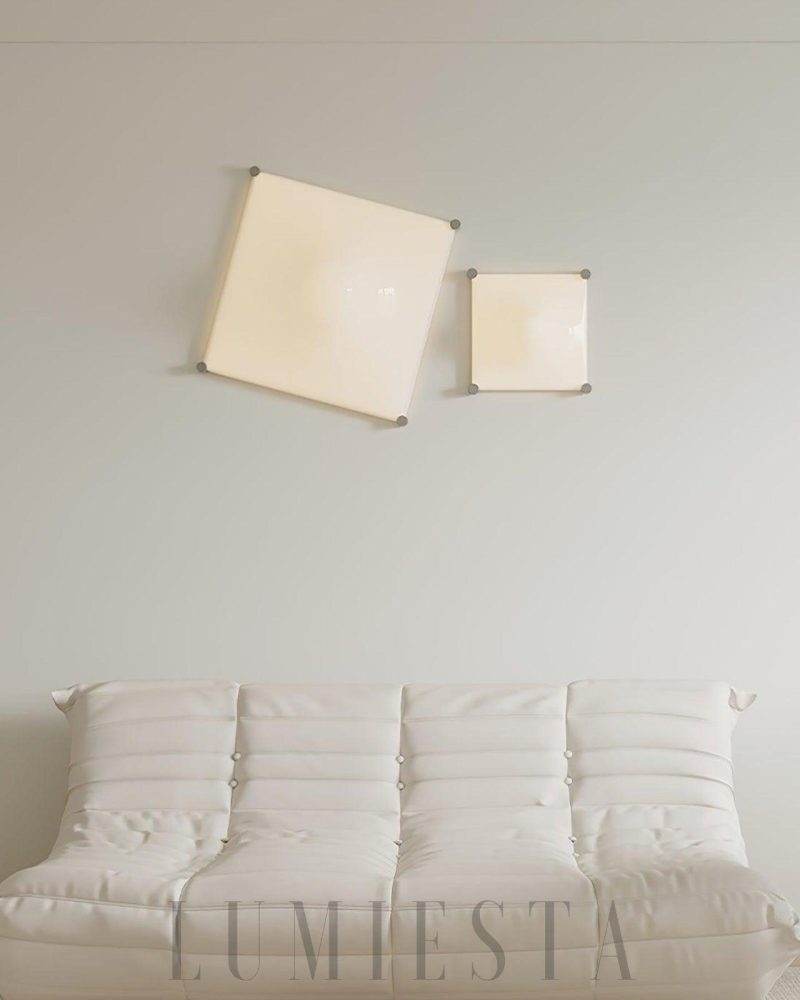 Lampa ścienna Acrylic Bolla w kształcie eleganckiej kuli