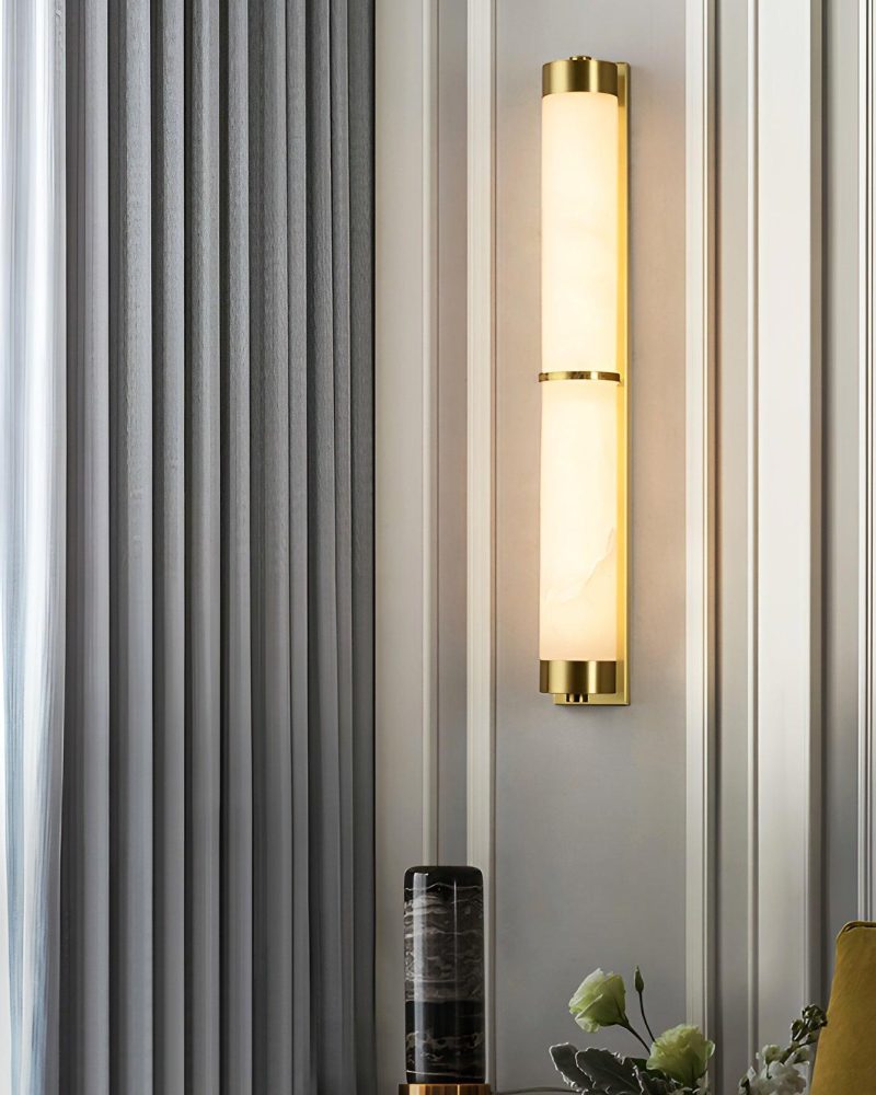Nowoczesna lampa ścienna cylindryczna alabastrowa mosiężna