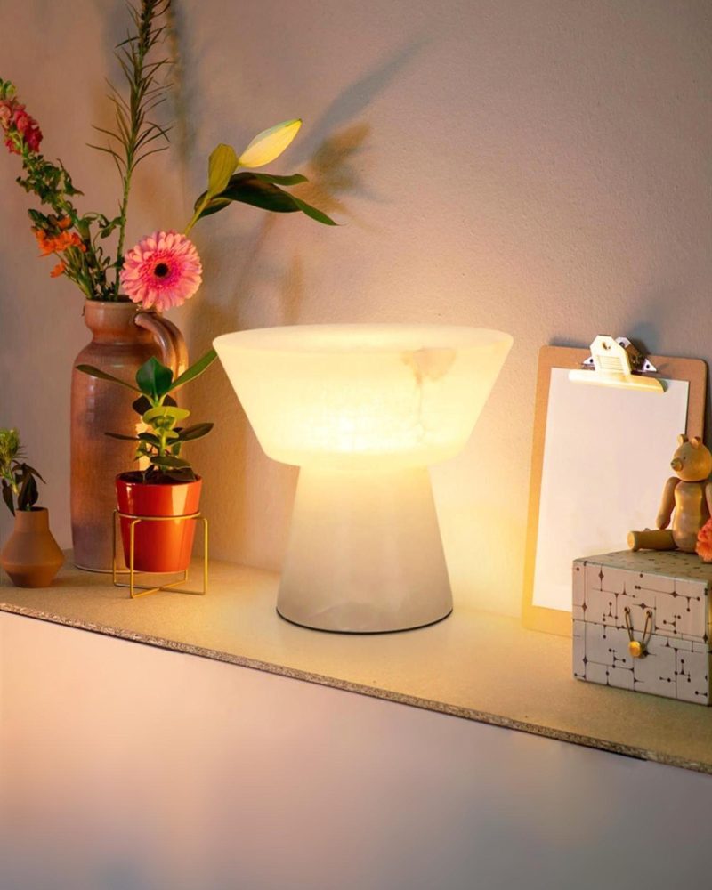 Lampa stołowa alabastrowa stożkowa elegancka biała 20cm 28cm