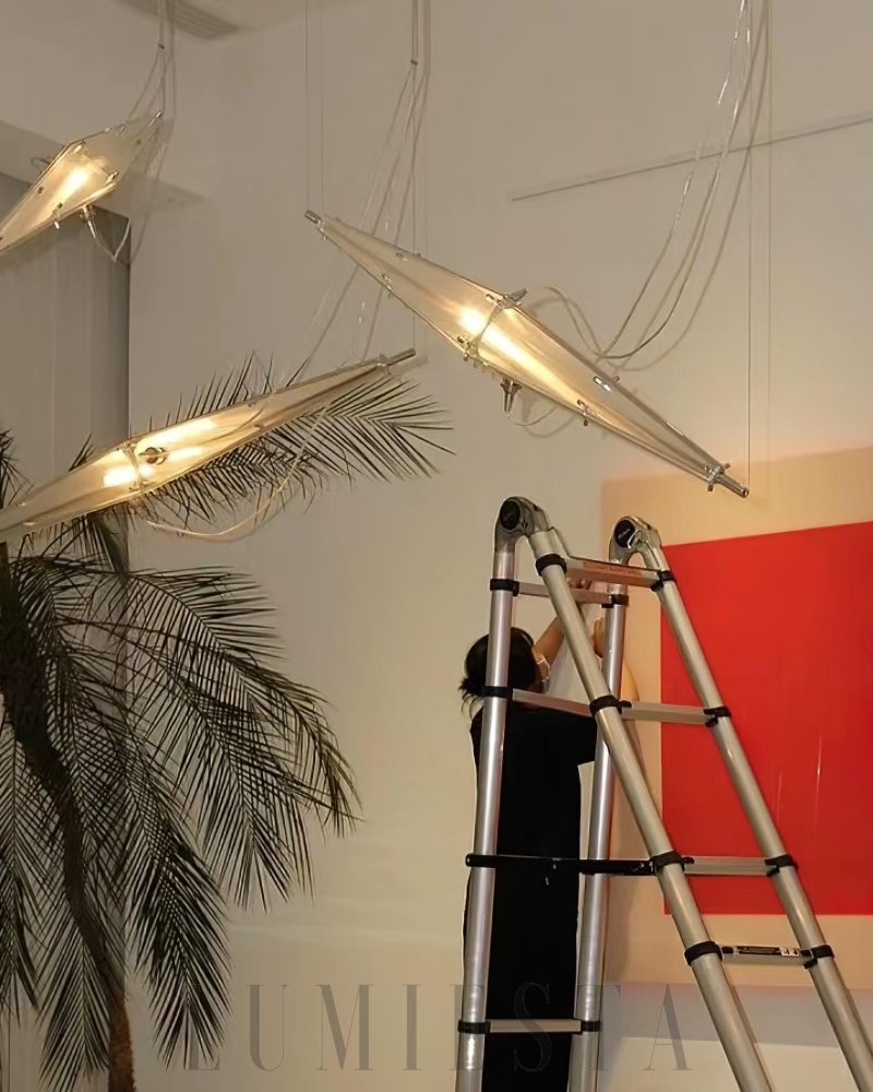 Lampa wisząca Fragment w stylu nowoczesnym z chromem i złotem