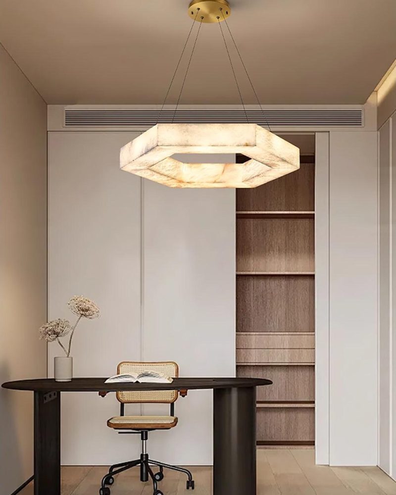 Alabastero - lampa wisząca w kształcie heksagonu