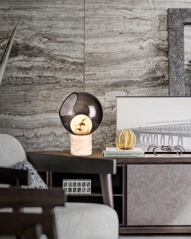Lampa Stołowa Szklana Przydymiona z Akcentem Alabastrowym 25cm