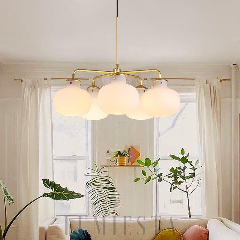 Lampa wisząca Raito z opalowego szkła w kolorze mosiądzu 57cm