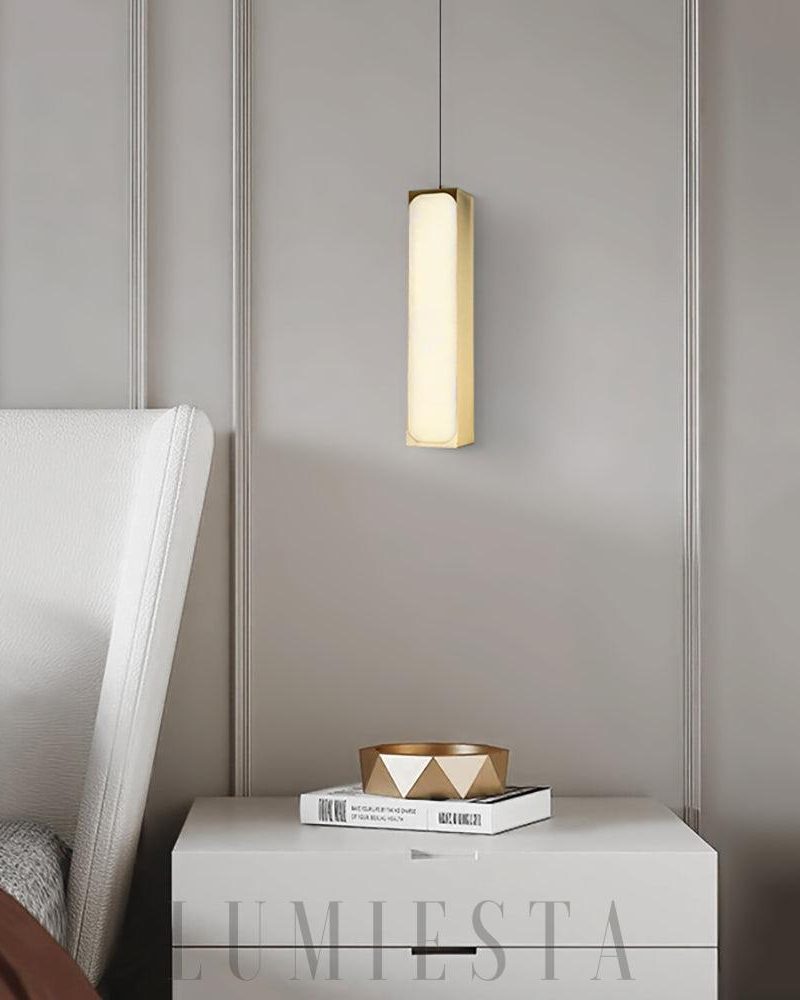Lampa wisząca Alabaster Chaos w kolorze mosiądzu i białym