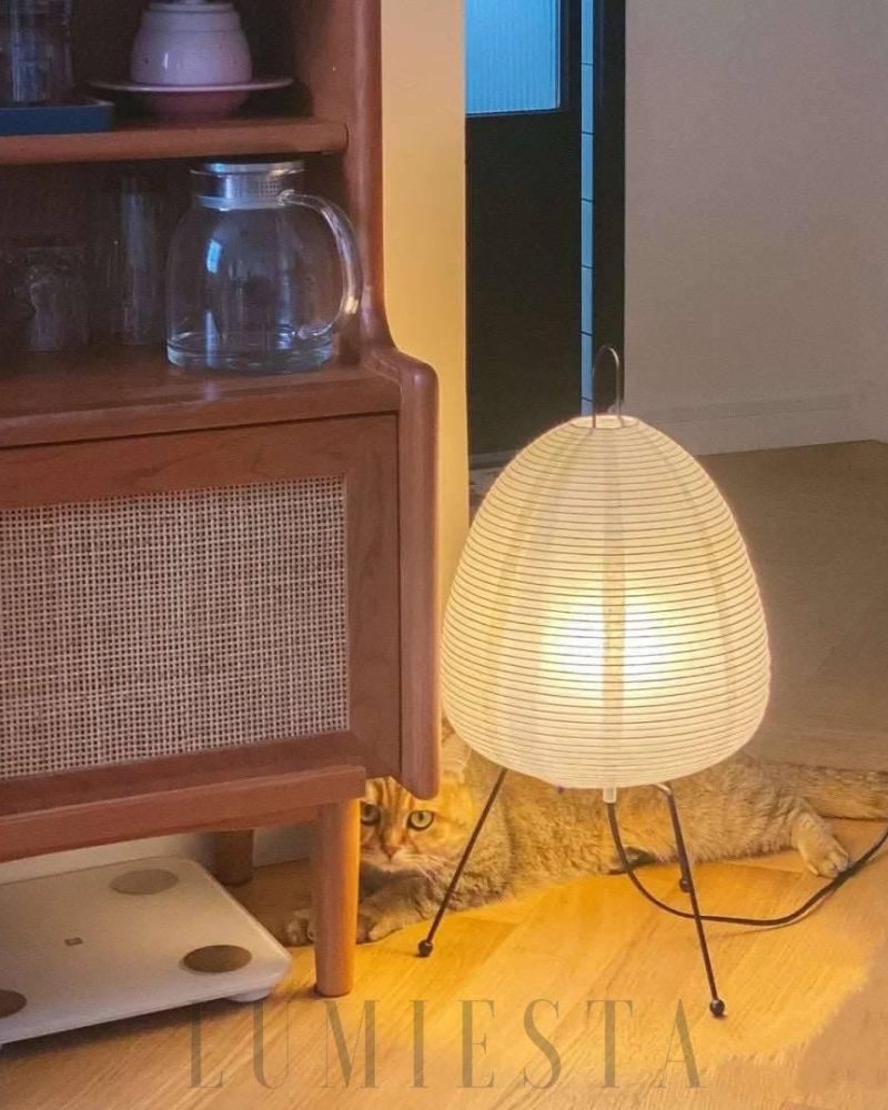 Lampa stołowa Akari 1A w stylu japońskim z mulberry paper