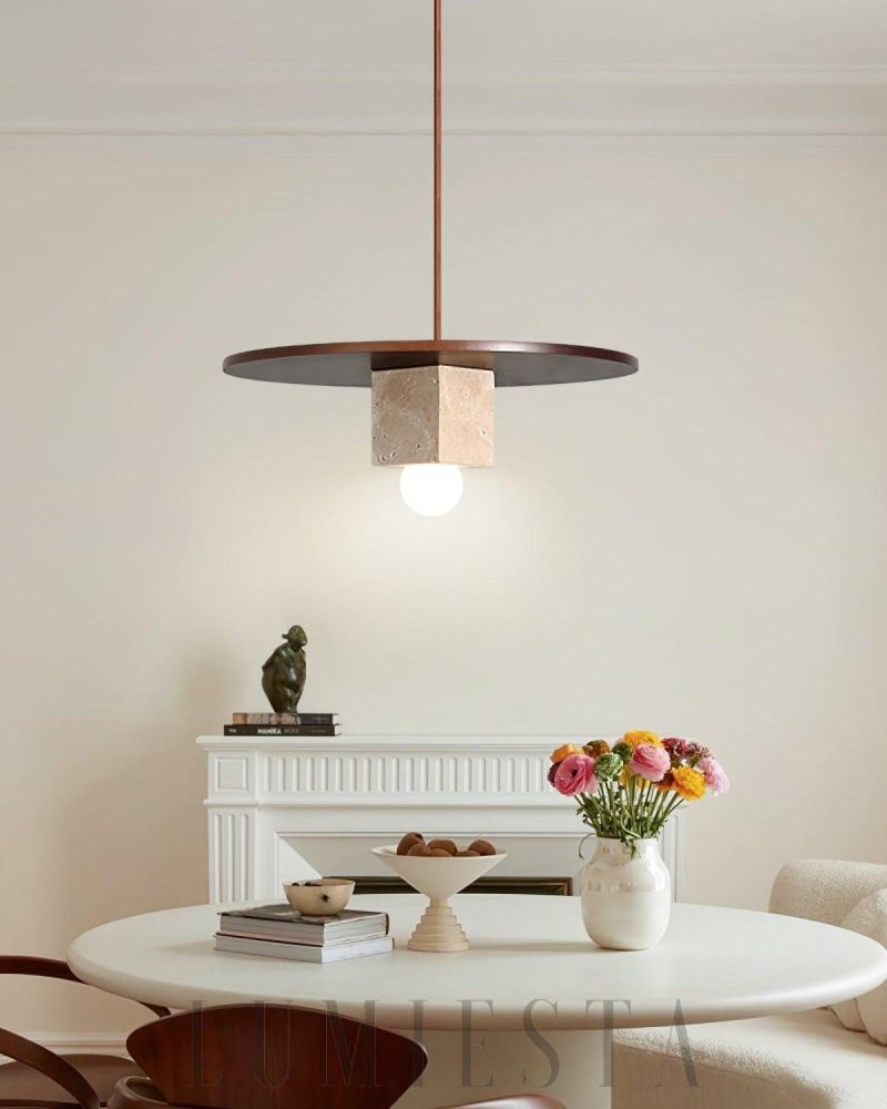 Lampa wisząca beżowa okrągła z drewna i trawertynu 30cm