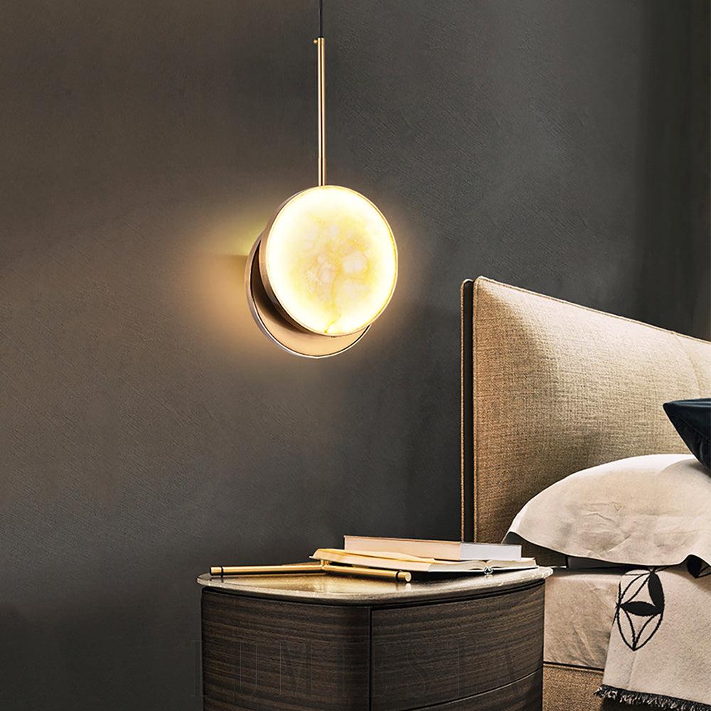 Lampa wisząca Alabaster Moonshade w mosiądzu z alabastrem 22cm
