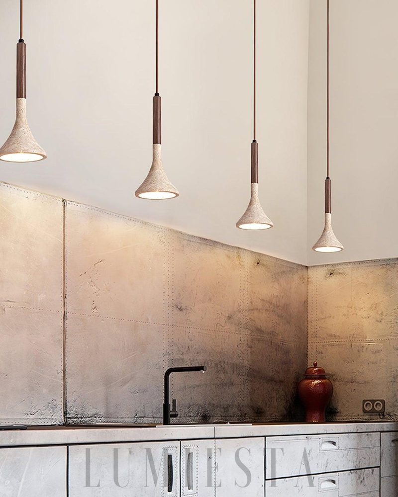 Lampa wisząca Aplomb z trawertynu minimalistyczna beżowa 13cm