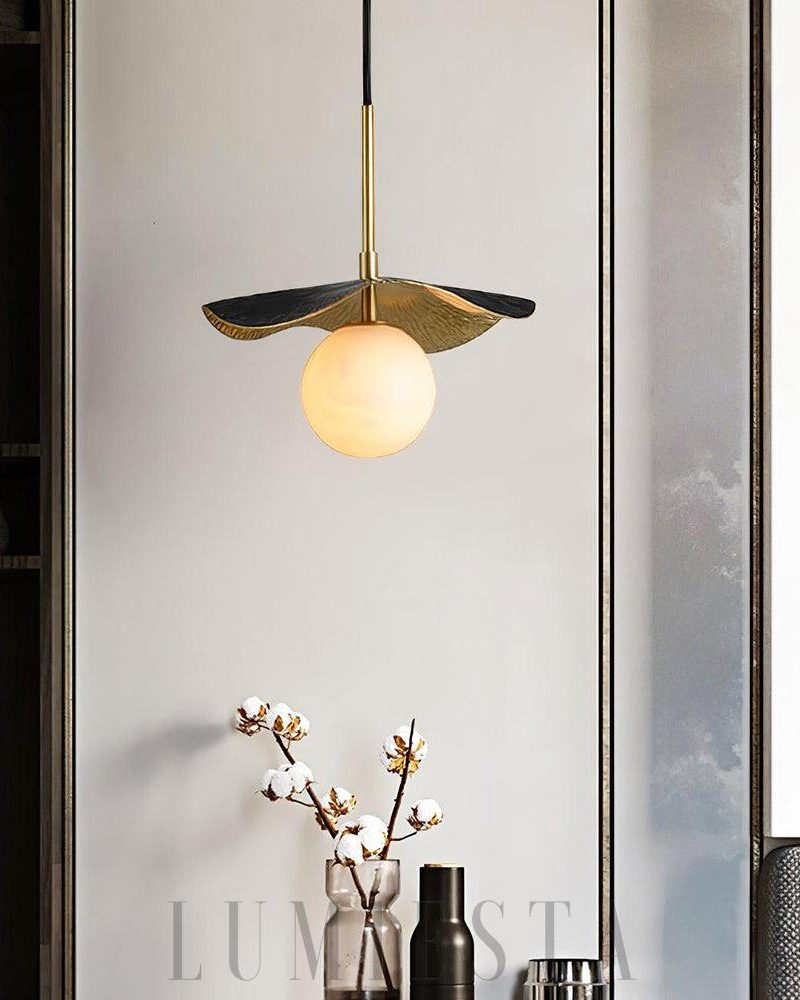 Lampa wisząca Alabaster Montera Mosiądz z eleganckim kloszem