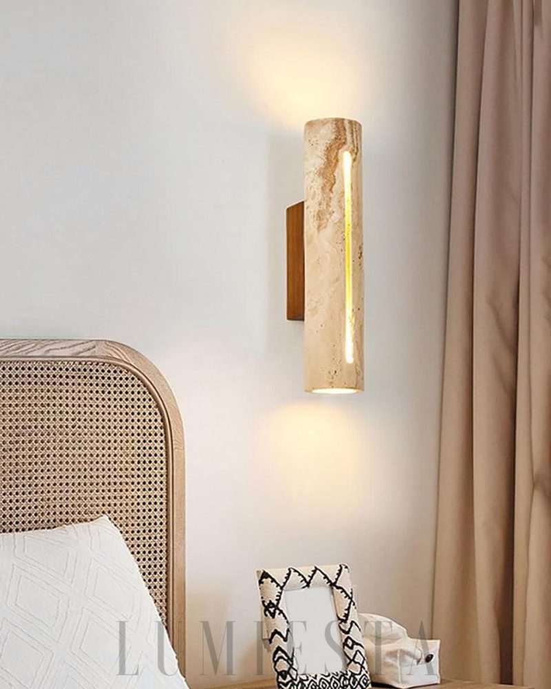 Beżowa cylindryczna lampa ścienna z trawertynu 28cm