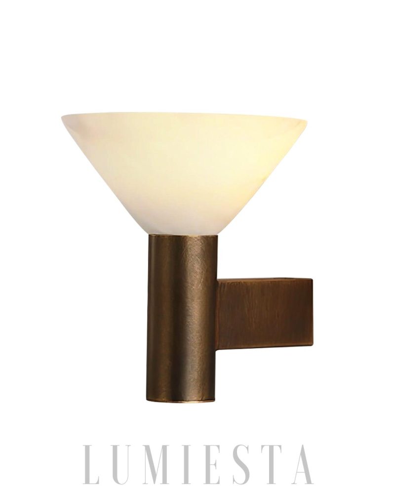 Lampa ścienna alabastrowa stożkowa w kolorze białym i złotym