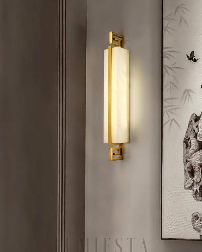 Nowoczesna lampa ścienna alabastrowa w stylu miedzianym