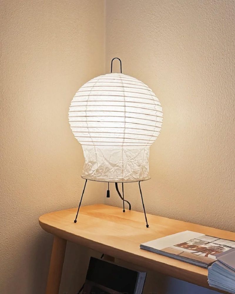 Lampa stołowa Akari 2N w stylu japońskim z papieru washi