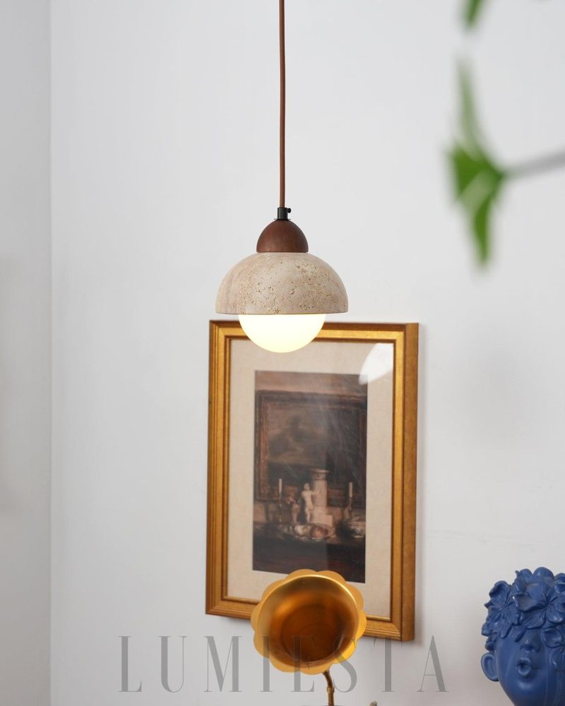Lampa wisząca półokrągła z travertynu i szkła w kolorze beżowym