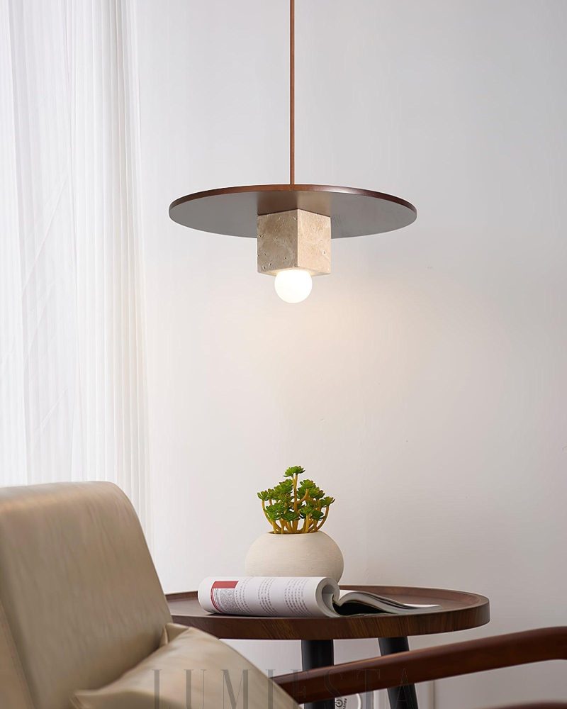 Lampa wisząca beżowa okrągła z drewna i trawertynu 30cm