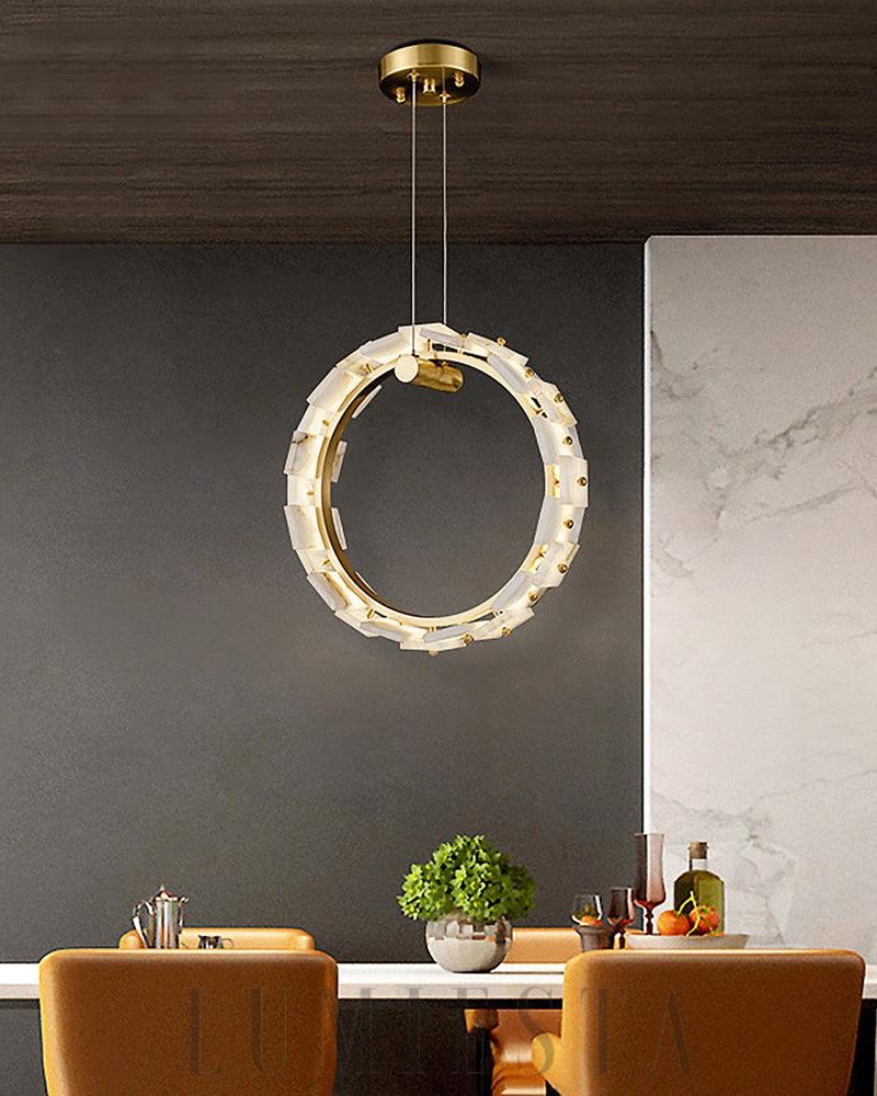 Lampa wisząca alabastrowa w kształcie pionowego pierścienia 36cm