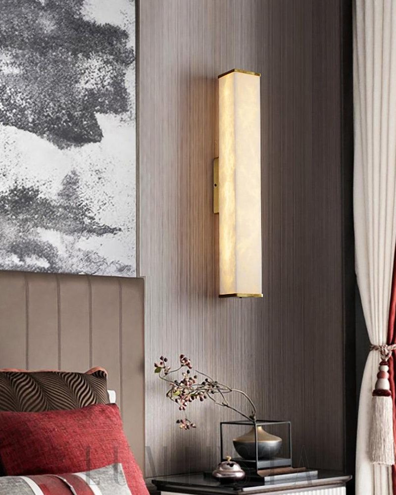 Lampa ścienna Cuboid Alabaster w stylu nowoczesnym Mosiądz