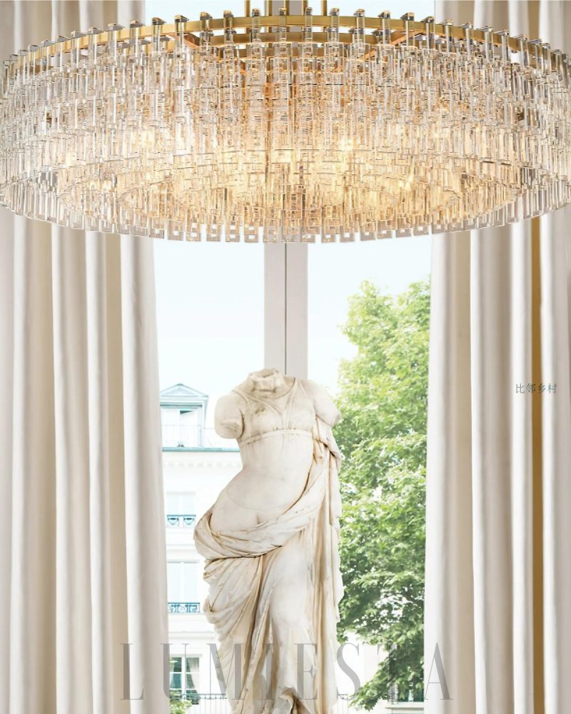 Lampa wisząca Marigna okrągła 60 cali z kryształami i mosiądzu