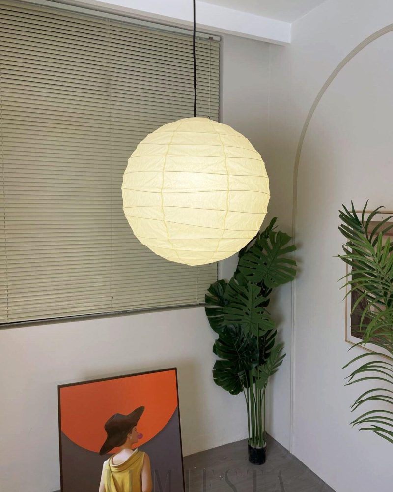 Lampa wisząca Akari 55D w białym kolorze o średnicy 55cm