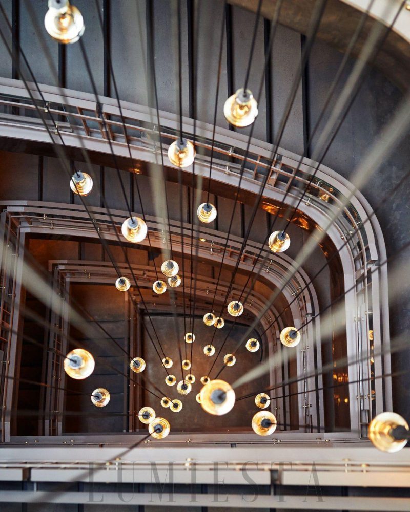 Raindropa - lampa wisząca w stylu nowoczesnym z kryształami