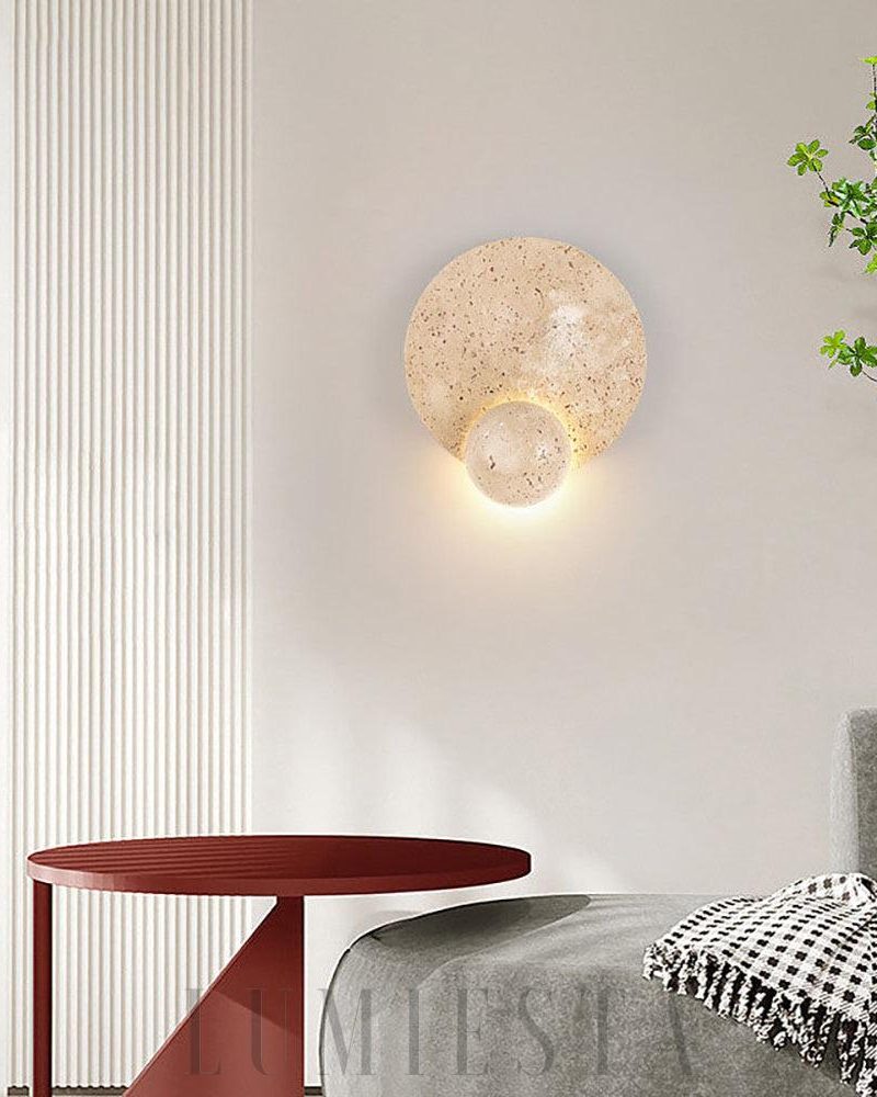 Lampa ścienna okrągła z trawertynu w stylu boho 22cm