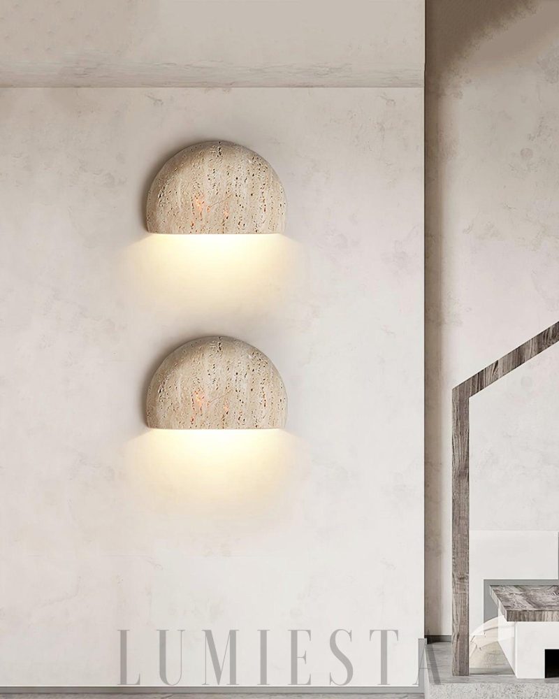 Beżowa lampa ścienna Arc Bowl z travertynu 20cm elegancja