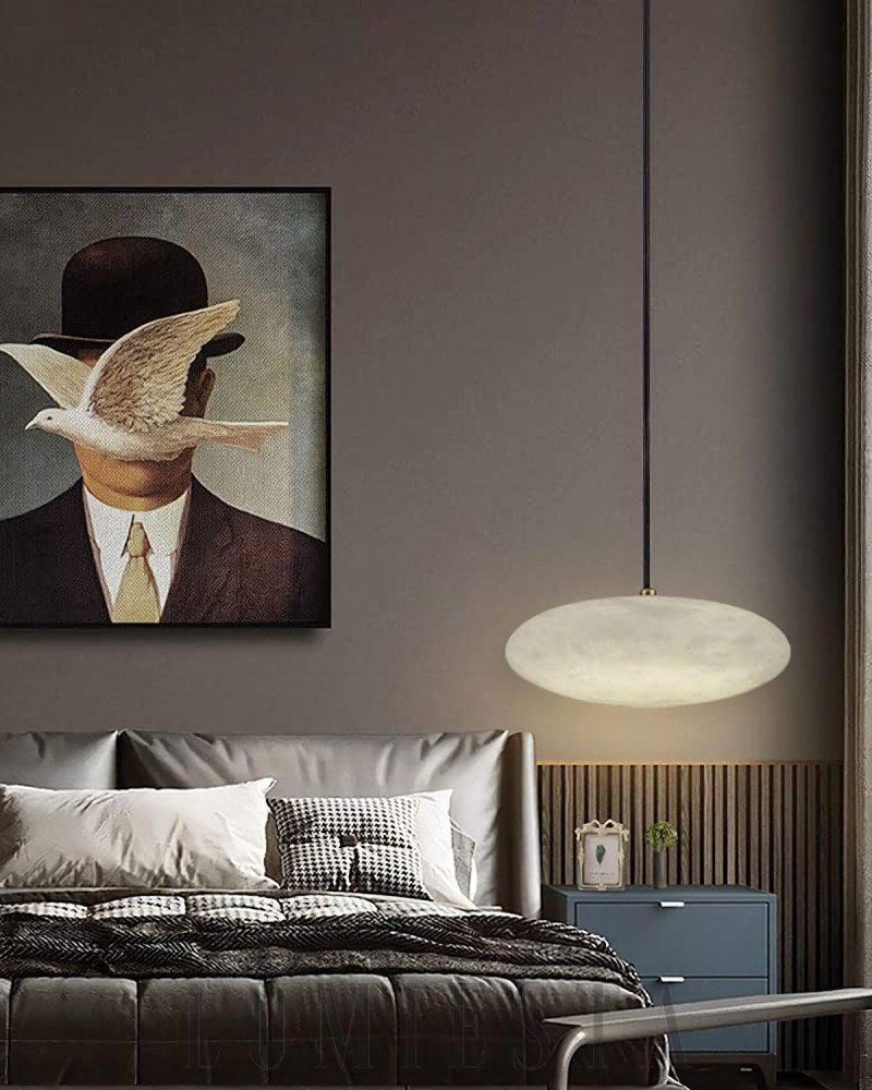 Lampa wisząca TONGOTDI okrągła z marmurowym kloszem w mosiądzu